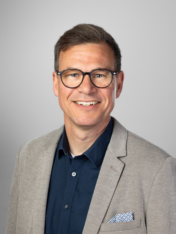 Stefan Müller